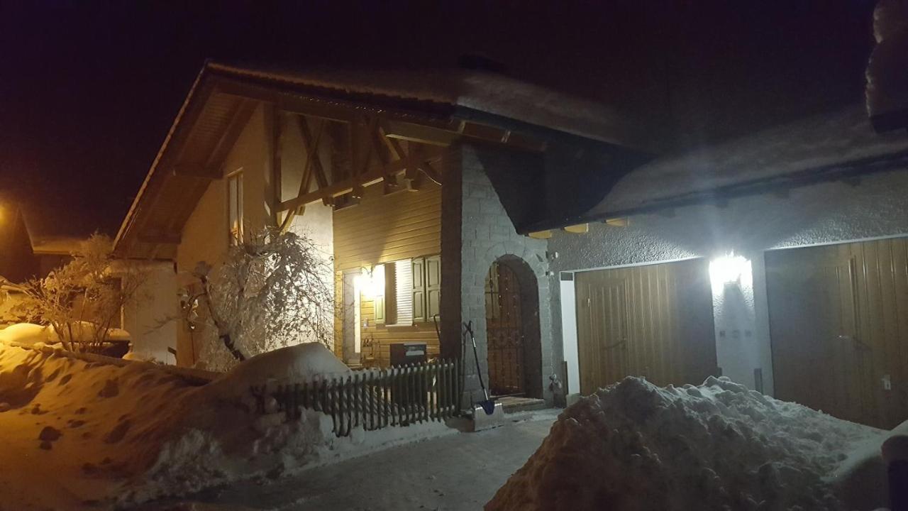 Ferienwohnung Am Kirchberg Achslach Buitenkant foto